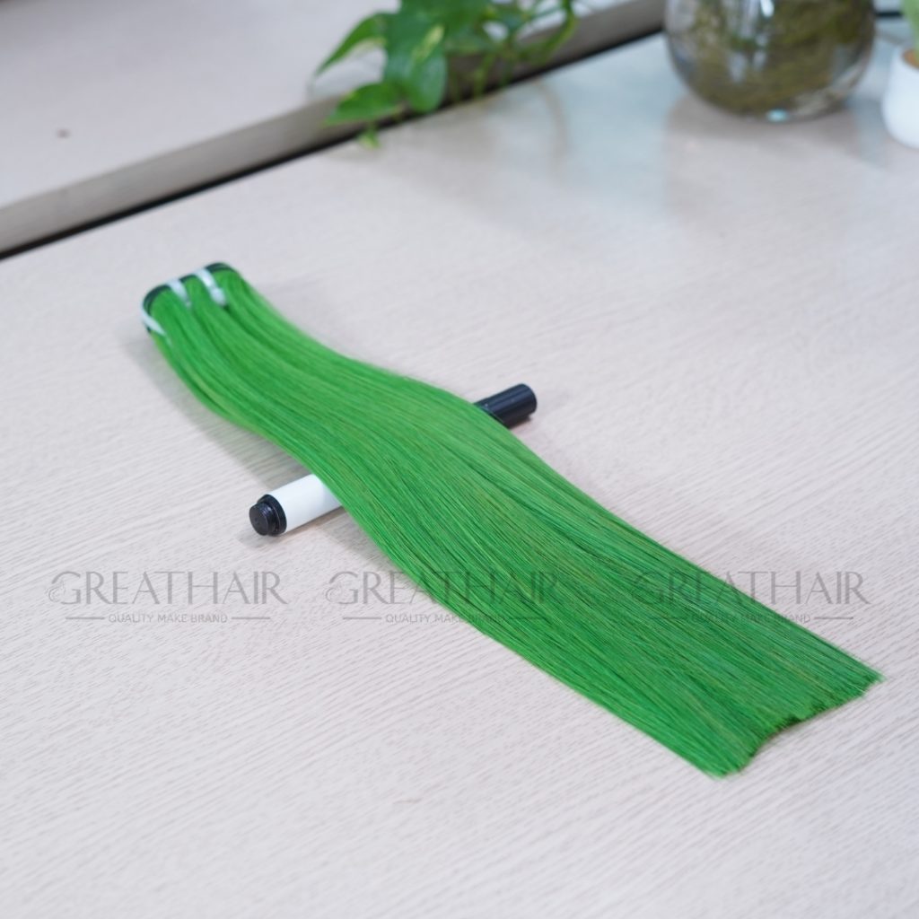 light green straight weft Hair extensions 1 light green straight weft Hair extensions